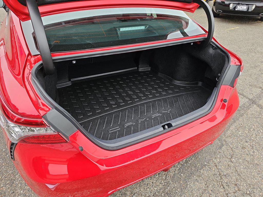Photo 17 of this Toyota Camry