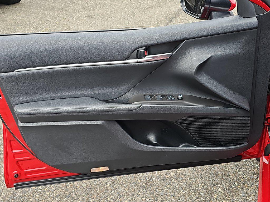 Photo 19 of this Toyota Camry