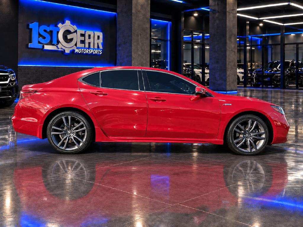 Photo 5 of this Acura TLX