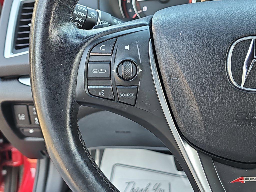 Photo 25 of this Acura TLX