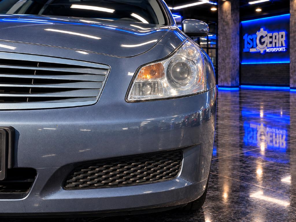 Photo 12 of this INFINITI G35 Sedan