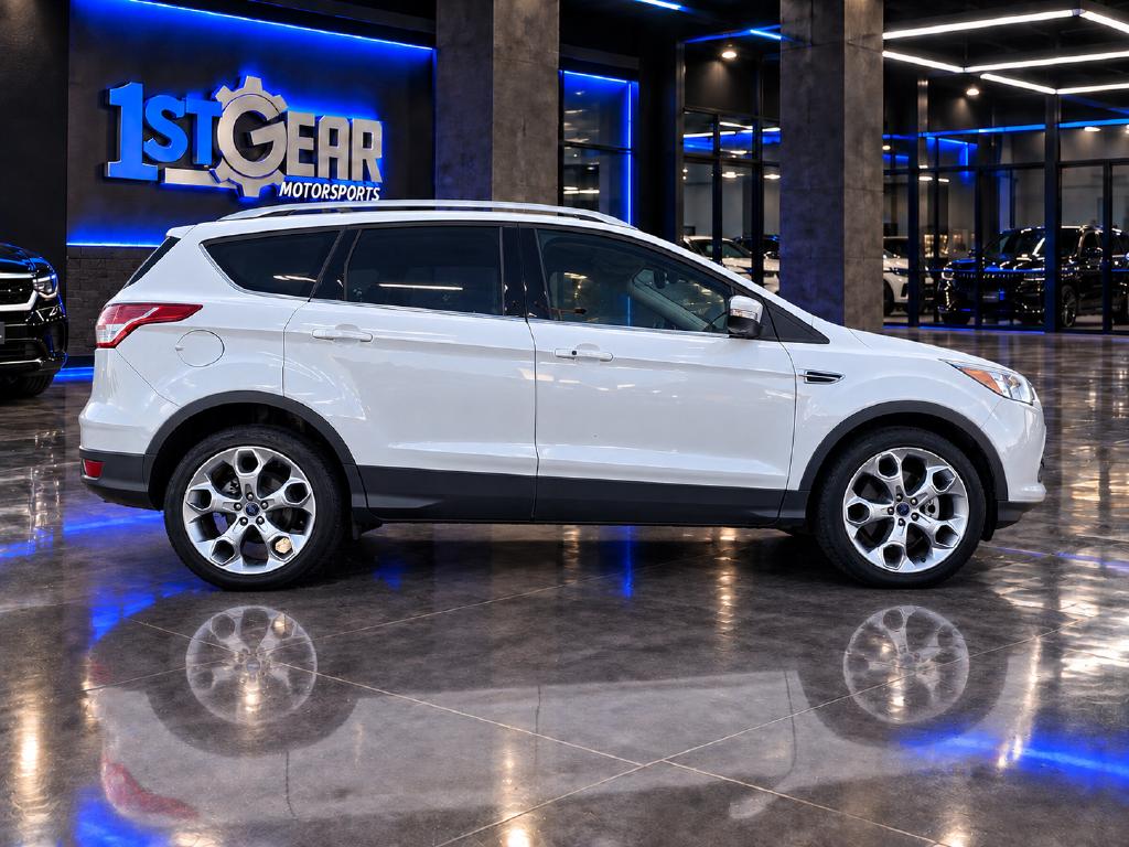 Photo 5 of this Ford Escape