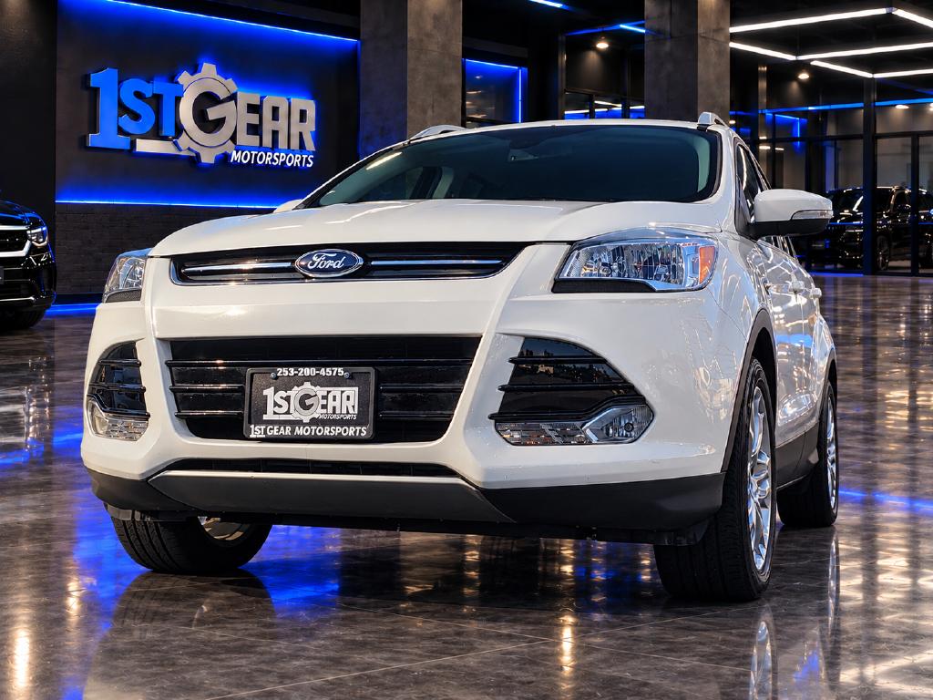 Photo 10 of this Ford Escape