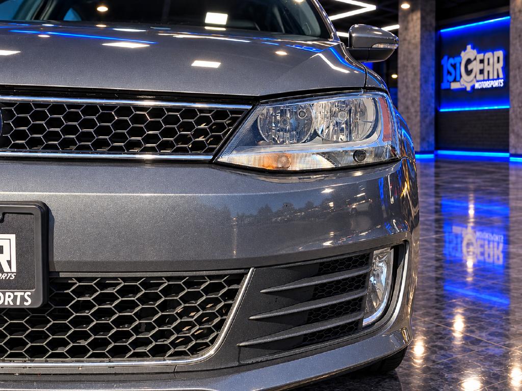 Photo 12 of this Volkswagen GLI