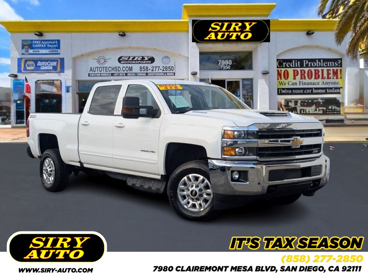2018 Chevrolet Silverado HD LT 4WD Crew Cab Standard Box's photo