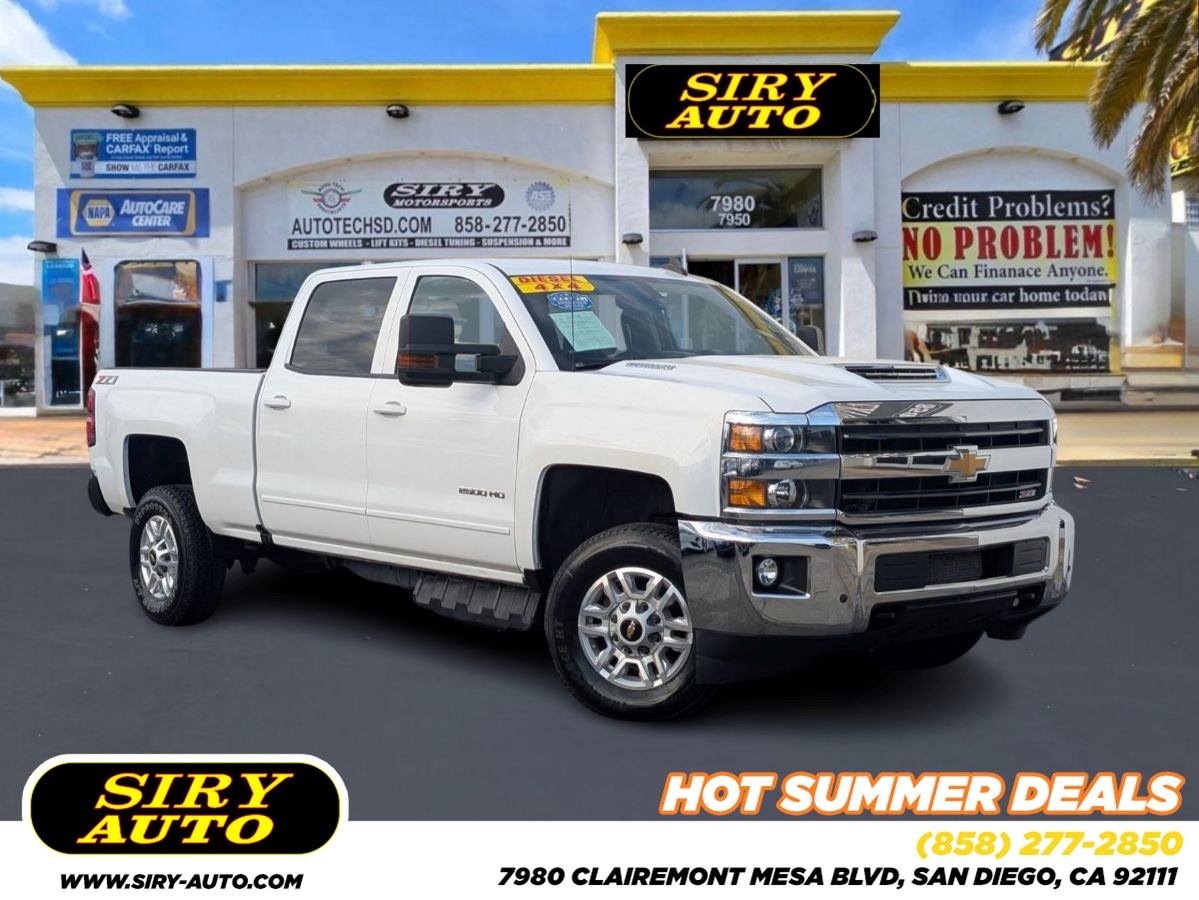 2018 Chevrolet Silverado 2500HD LT 4WD photo