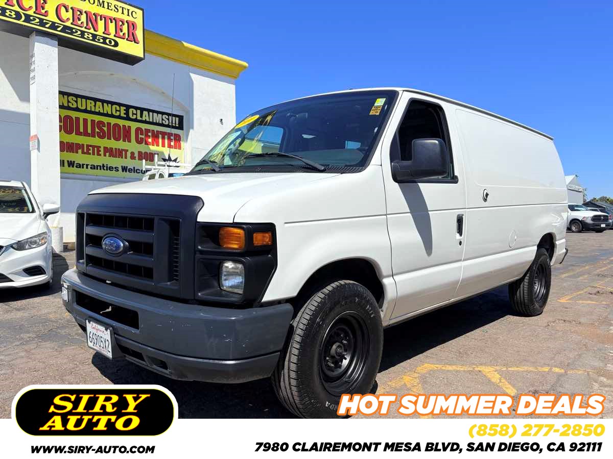 Oxford White 2010 Ford E-Series Van Rear-Wheel Drive Automatic