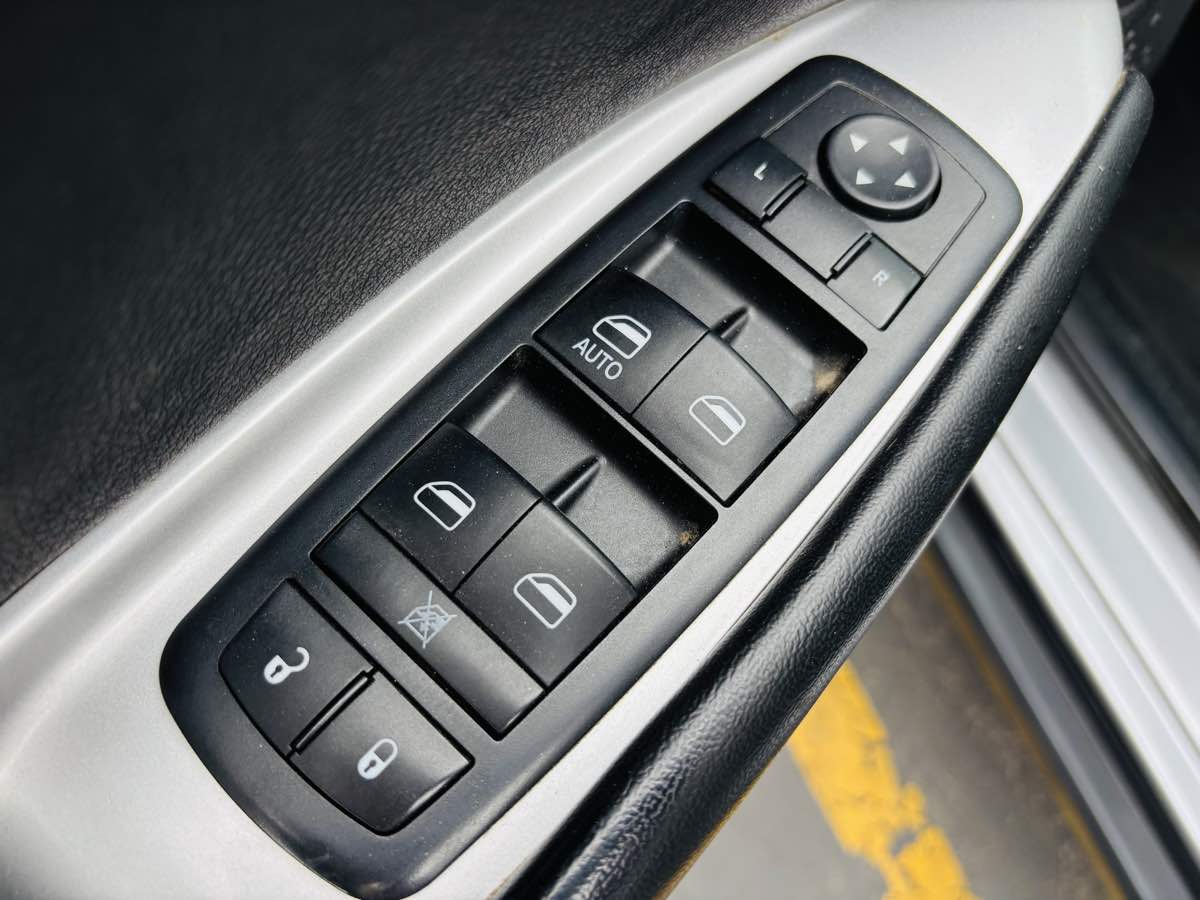 2016 Dodge Journey SE - Photo 14