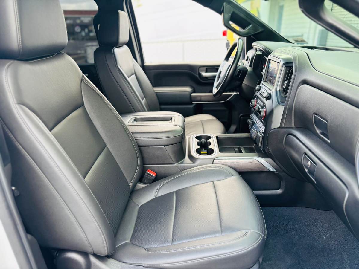 2021 Chevrolet Silverado 2500HD LTZ - Photo 19