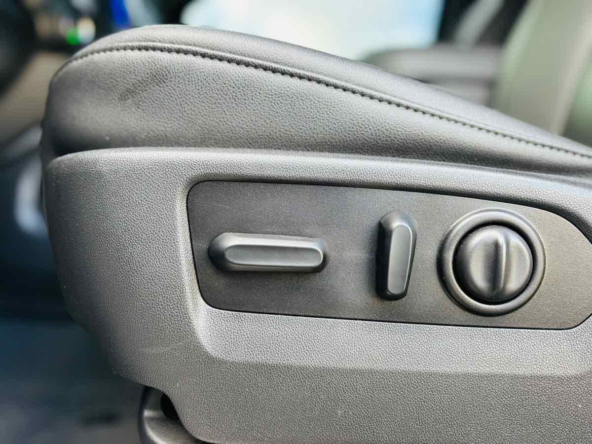 2021 Chevrolet Silverado 2500HD LTZ - Photo 23