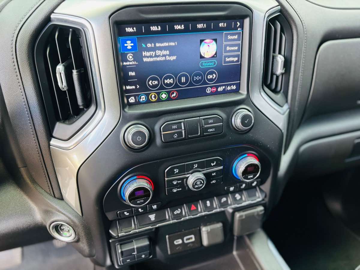 2021 Chevrolet Silverado 2500HD LTZ - Photo 28