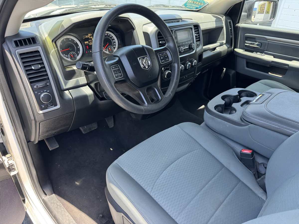 2018 RAM Ram 1500 Pickup Tradesman - Photo 16