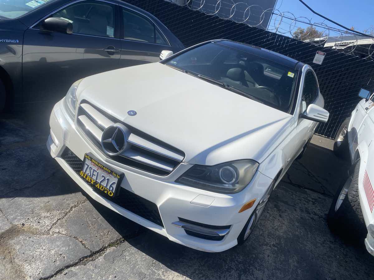 2012 Mercedes-Benz C-Class C250 Sport - Photo 2