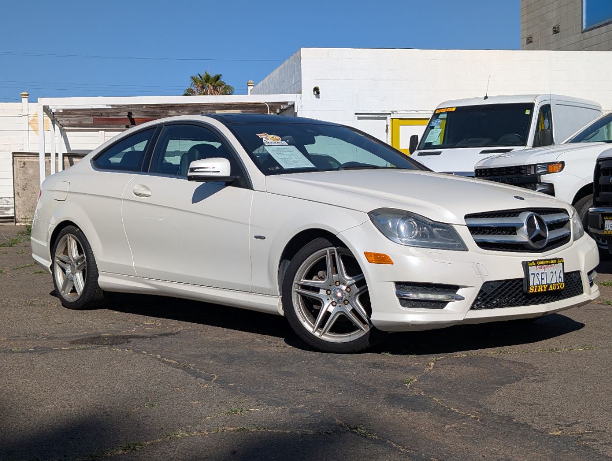 2012 Mercedes-Benz C-Class C250 Sport - Photo 2