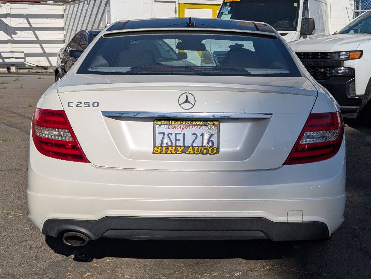 2012 Mercedes-Benz C-Class C250 Sport - Photo 8