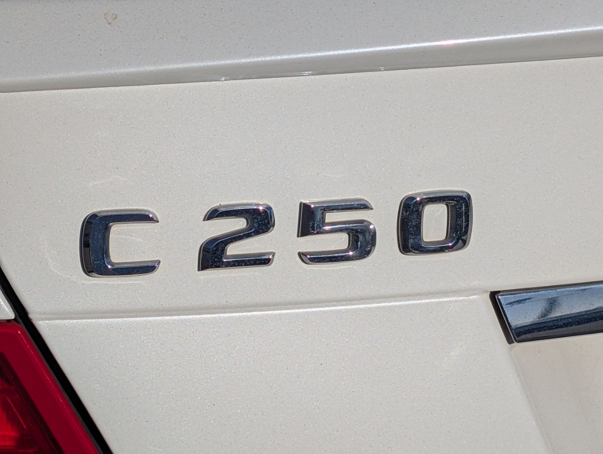 2012 Mercedes-Benz C-Class C250 Sport - Photo 10