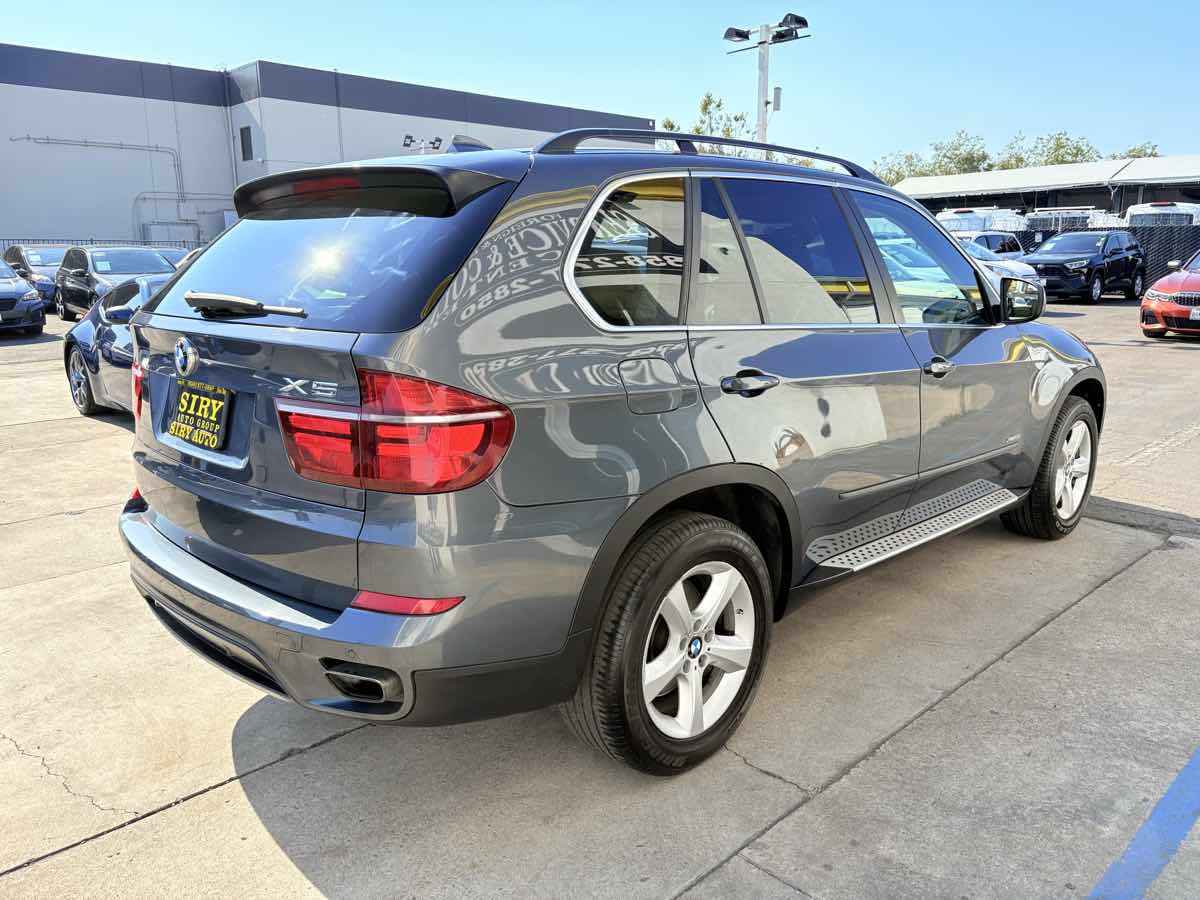 2011 BMW X5 xDrive50i - Photo 5