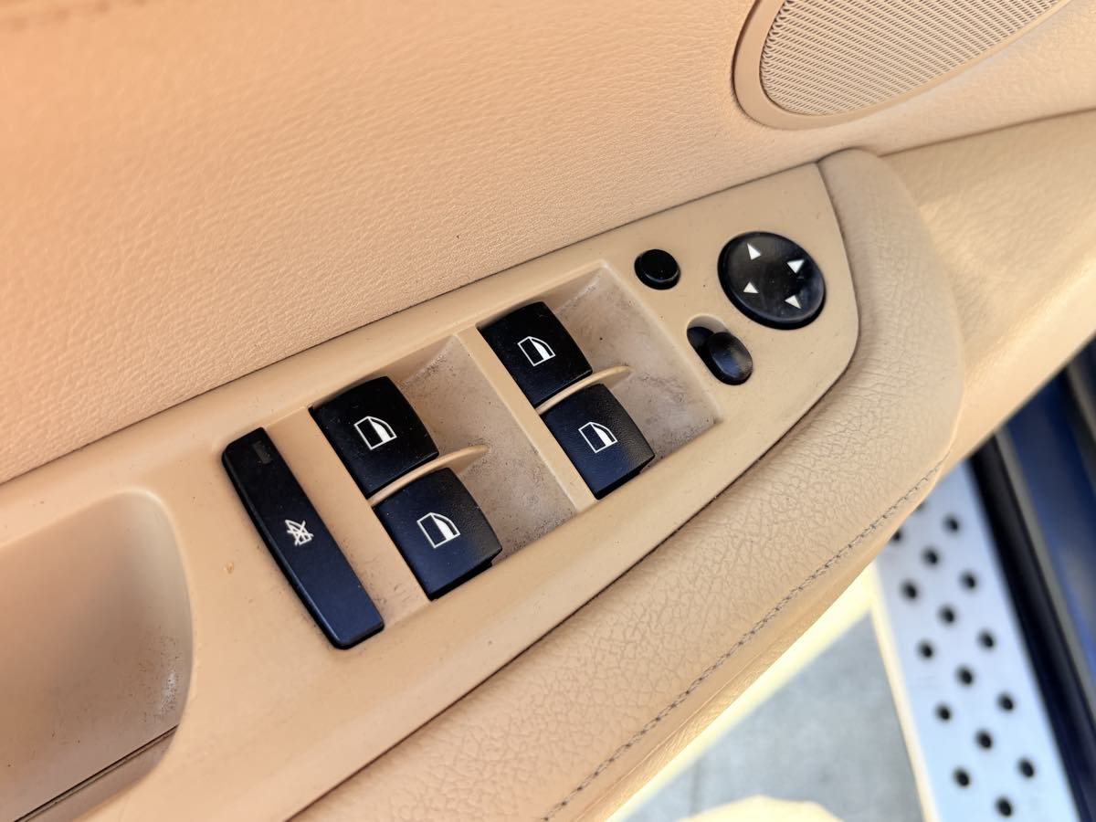 2011 BMW X5 xDrive50i - Photo 11