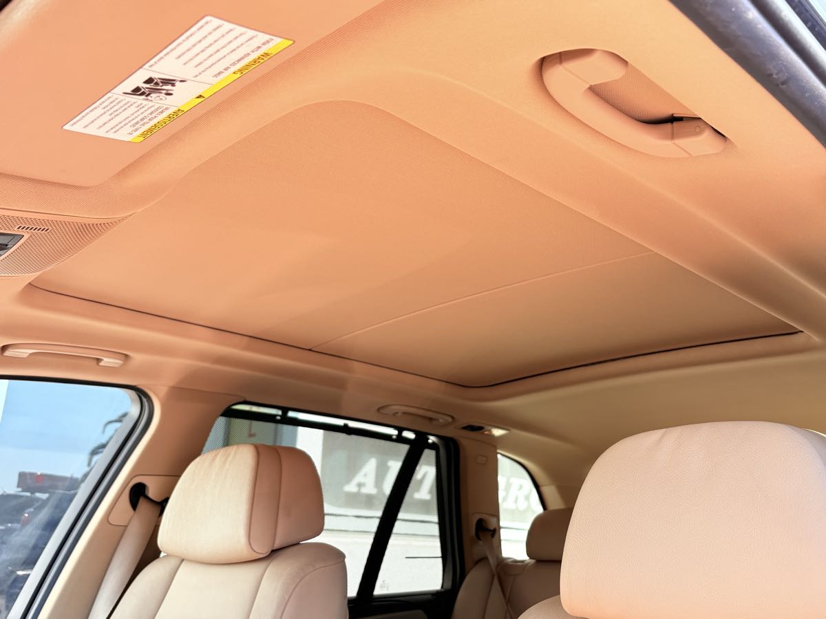 2011 BMW X5 xDrive50i - Photo 12