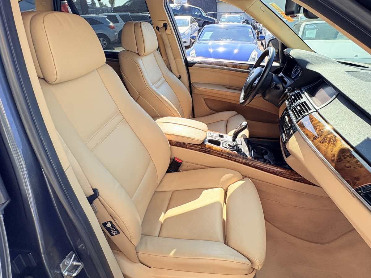 2011 BMW X5 xDrive50i - Photo 15
