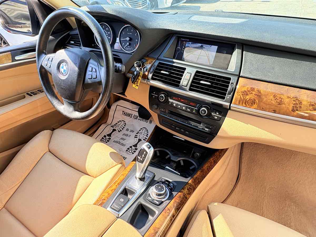 2011 BMW X5 xDrive50i - Photo 17