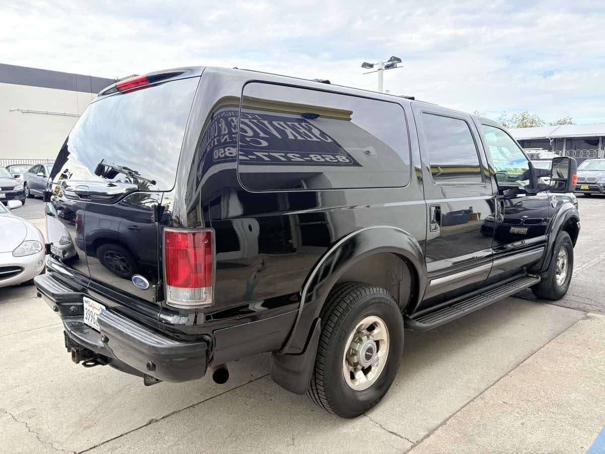 2003 Ford Excursion Limited - Photo 5