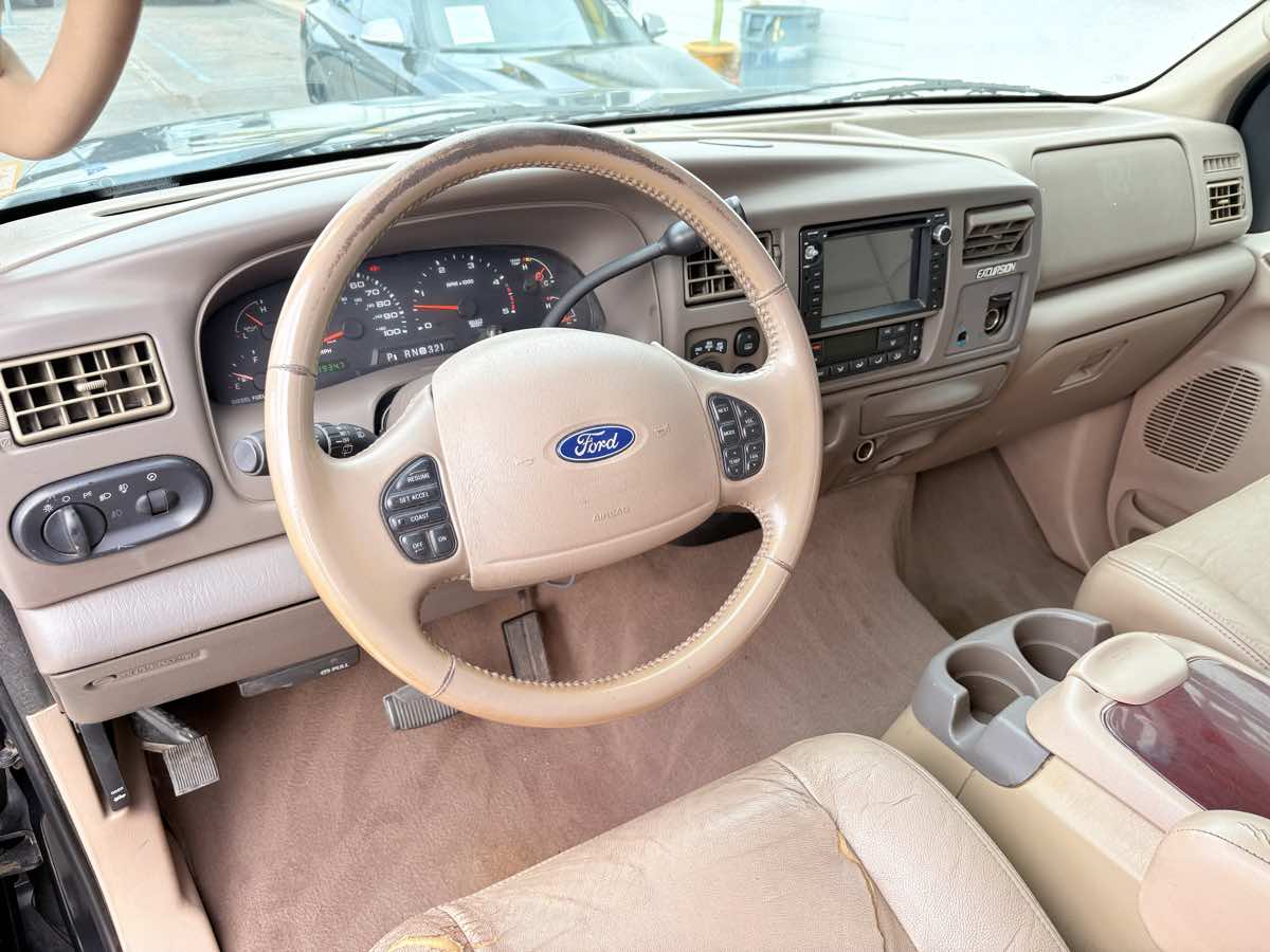 2003 Ford Excursion Limited - Photo 14