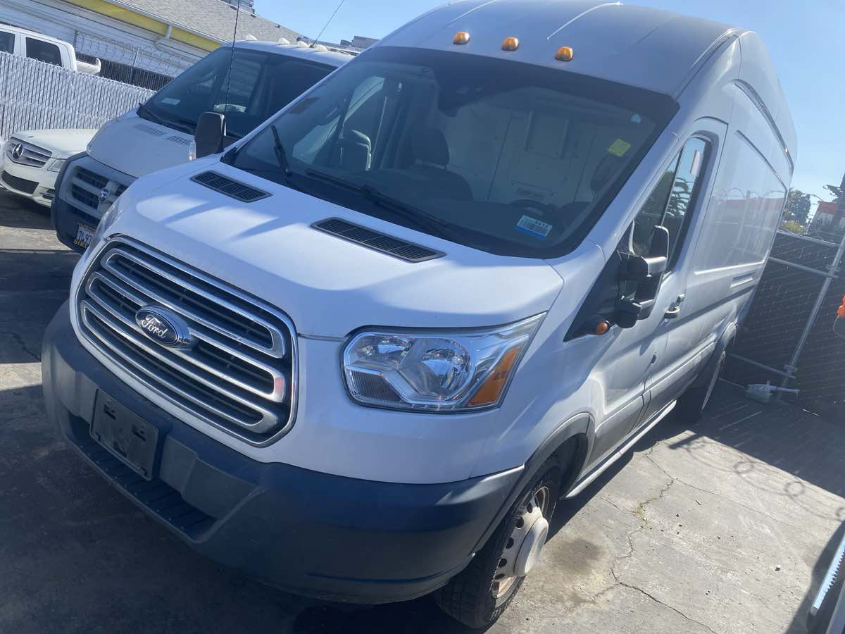 2017 Ford Transit Van Base - Photo 2