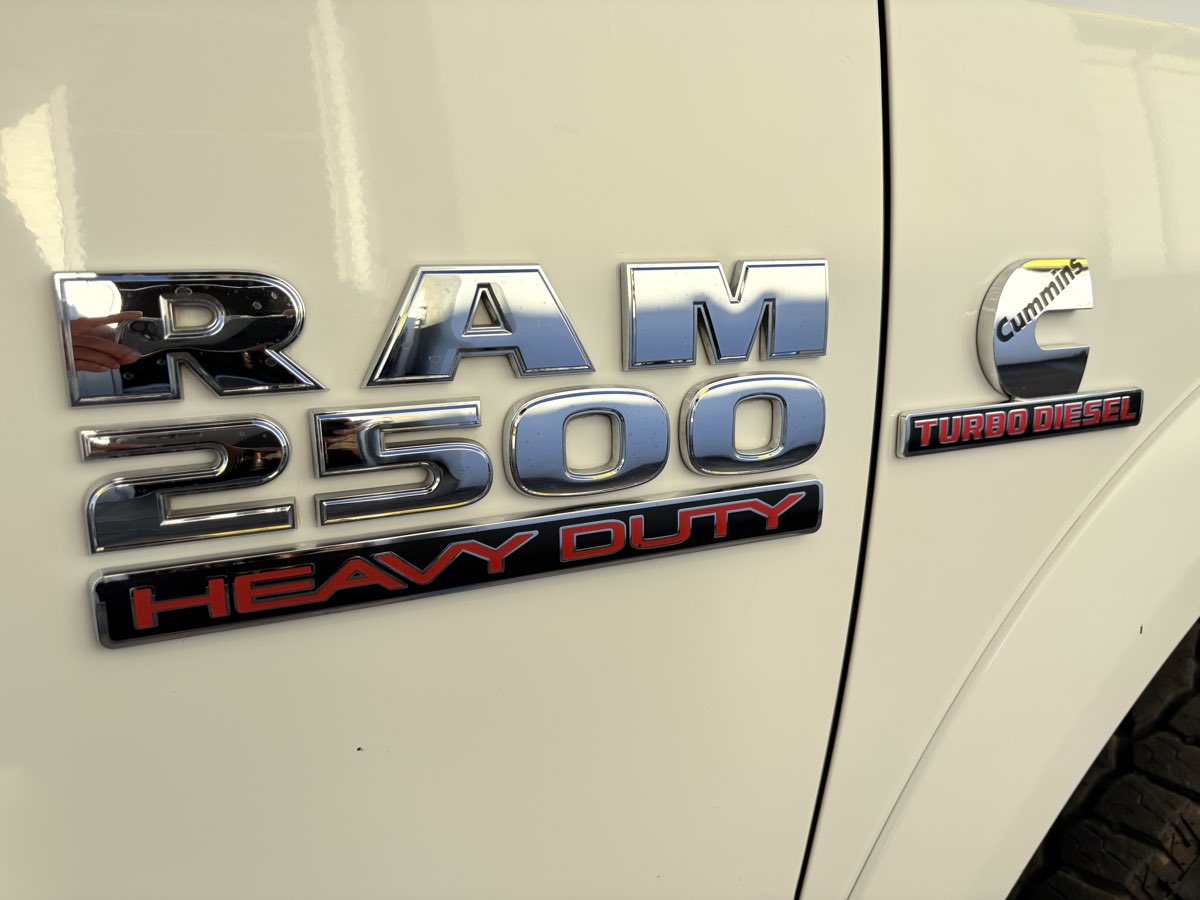 2016 RAM Ram 2500 Pickup Laramie Limited - Photo 28