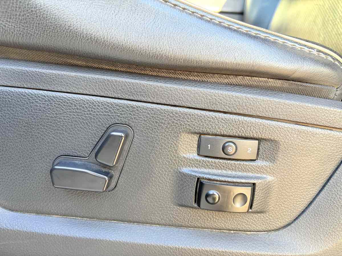2016 RAM Ram 2500 Pickup Laramie Limited - Photo 34