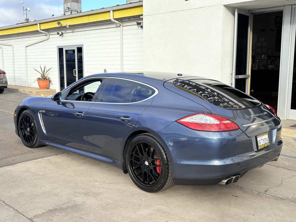 2010 Porsche Panamera Turbo - Photo 6
