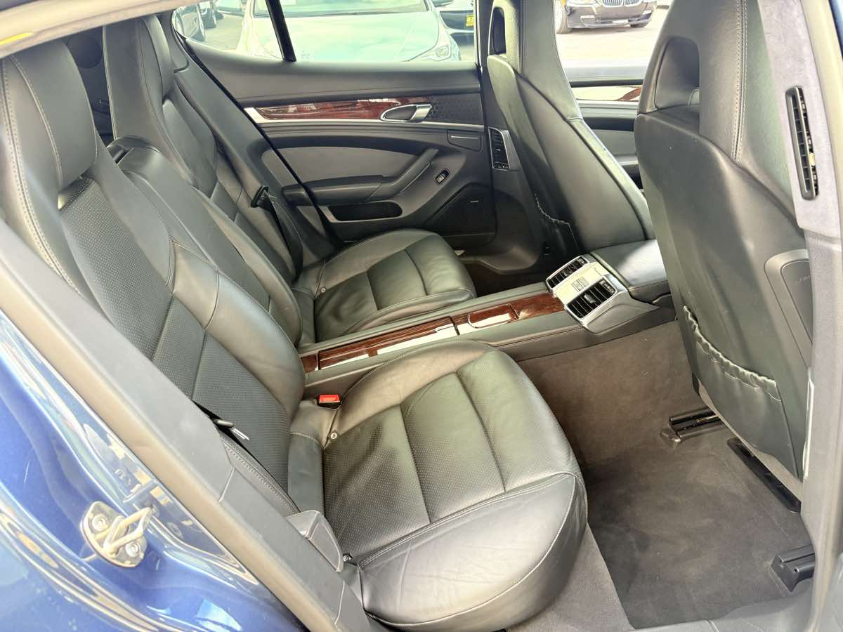 2010 Porsche Panamera Turbo - Photo 14