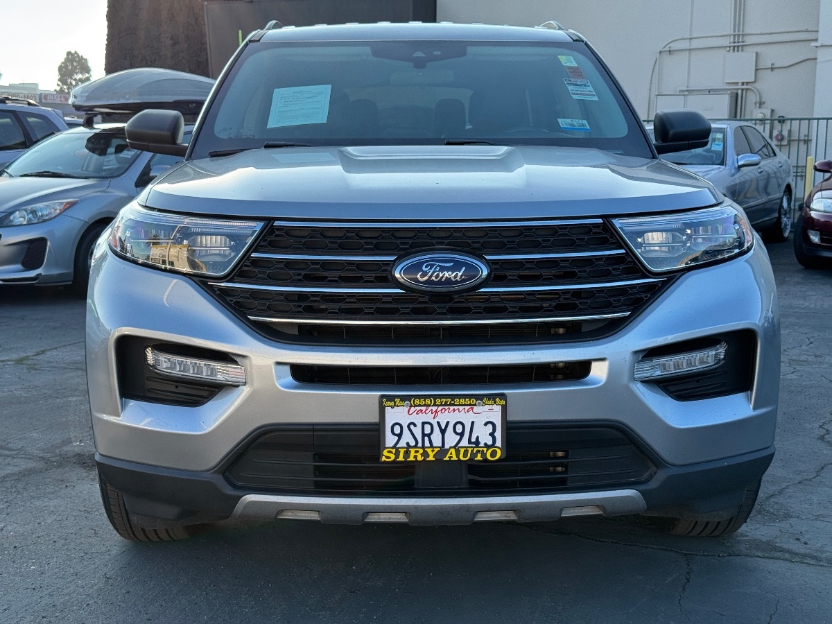 2023 Ford Explorer XLT - Photo 4