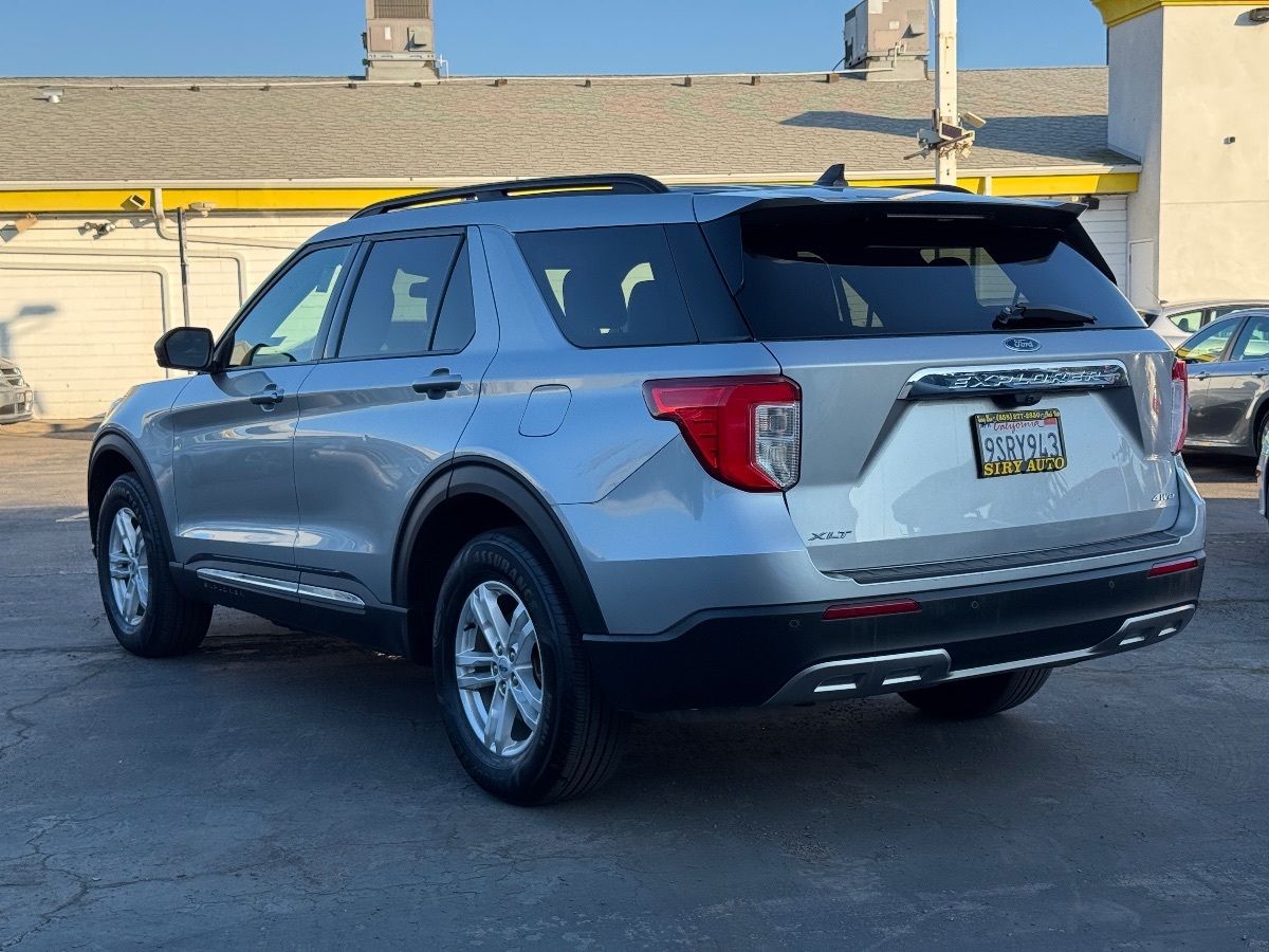 2023 Ford Explorer XLT - Photo 9