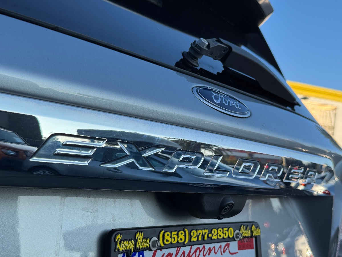 2023 Ford Explorer XLT - Photo 11