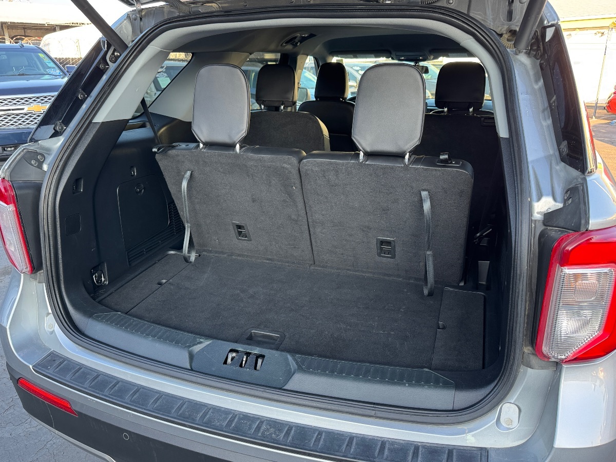 2023 Ford Explorer XLT - Photo 14