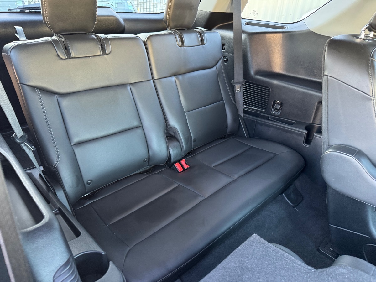 2023 Ford Explorer XLT - Photo 19