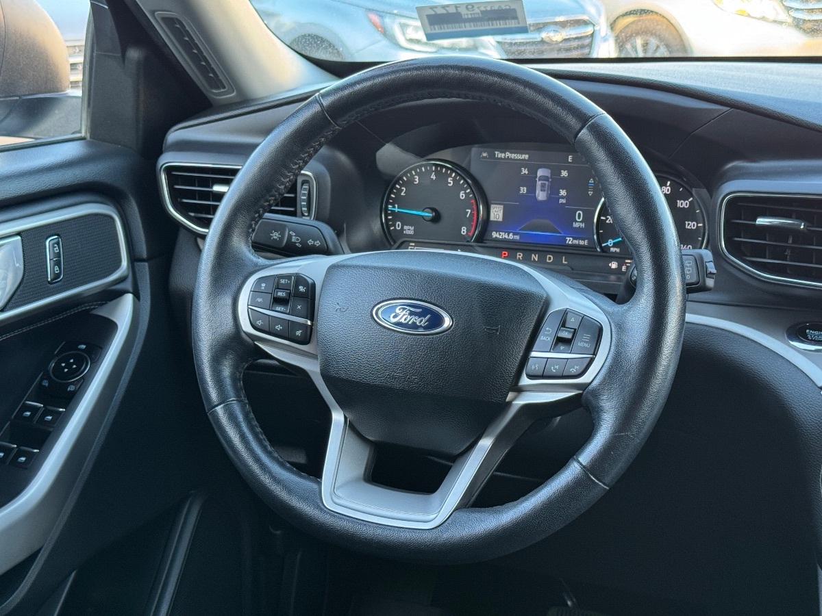 2023 Ford Explorer XLT - Photo 25