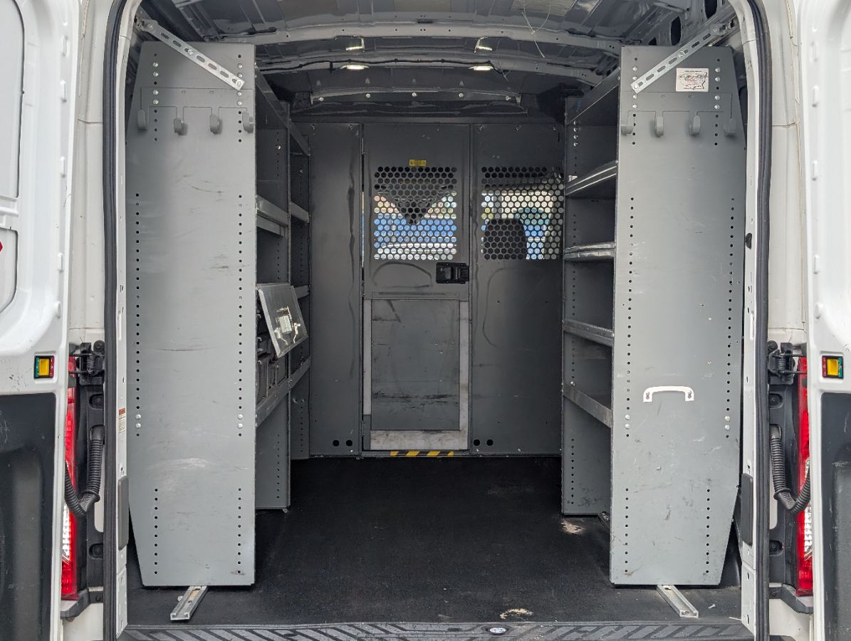 2018 Ford Transit Van Base - Photo 9
