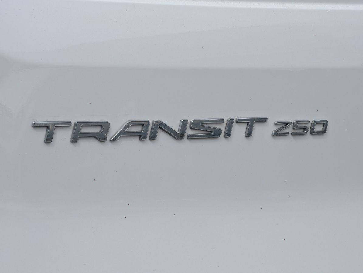 2018 Ford Transit Van Base - Photo 11
