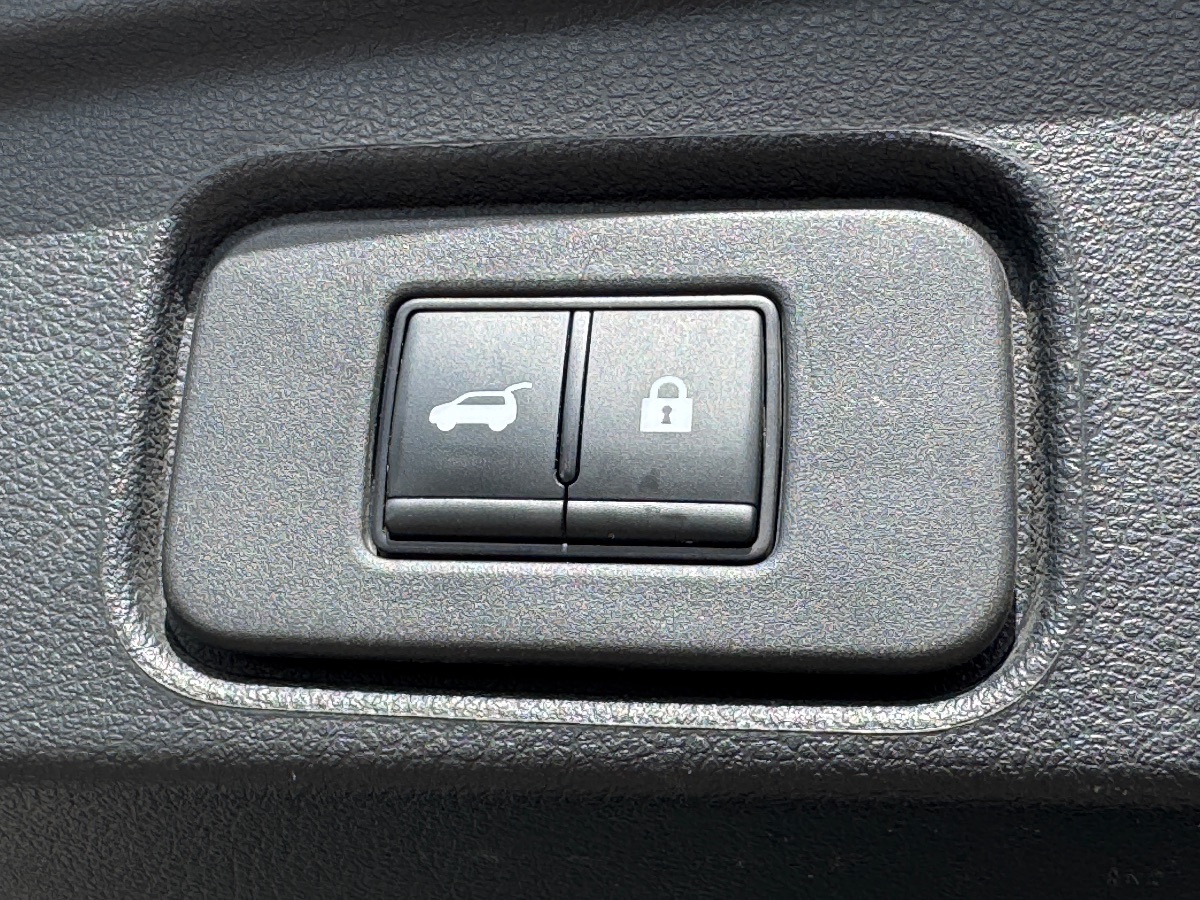 2023 Nissan Pathfinder SL - Photo 10