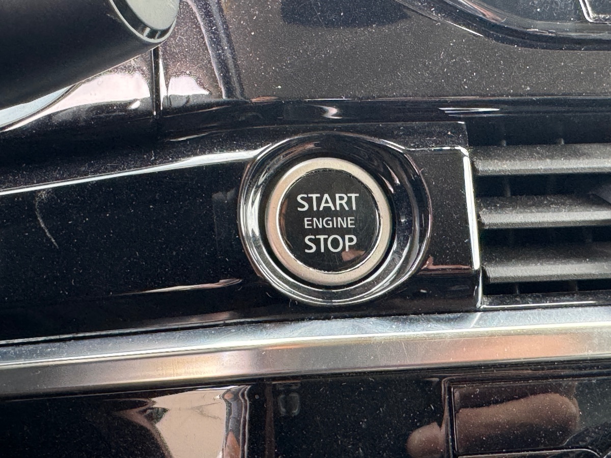 2023 Nissan Pathfinder SL - Photo 25