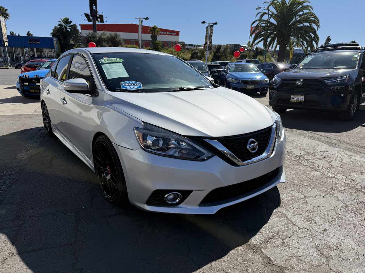 2019 Nissan Sentra SR - Photo 7