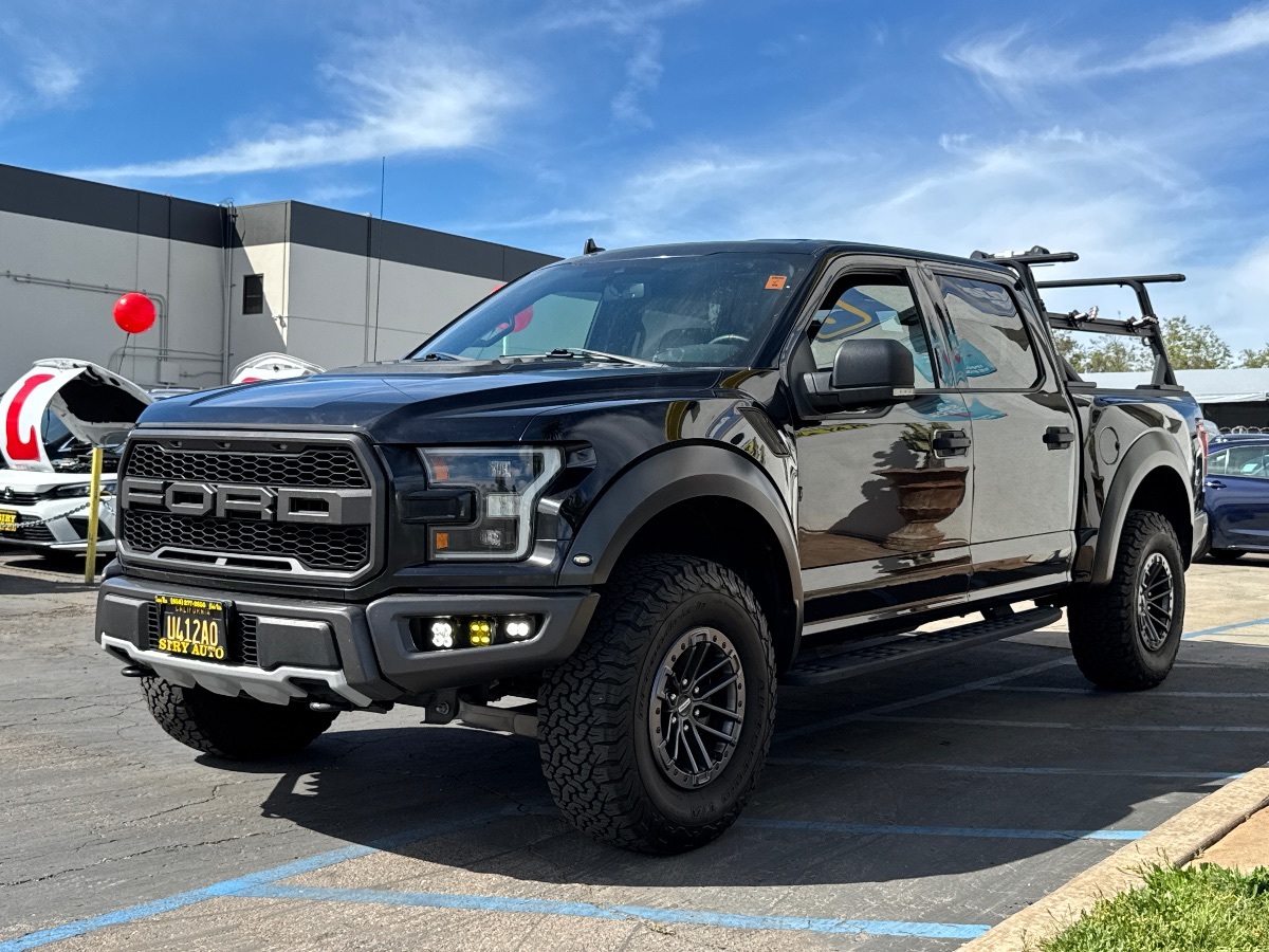 2020 Ford F-150 Raptor - Photo 4