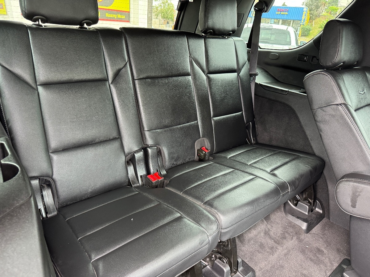 2022 Cadillac Escalade Luxury - Photo 20