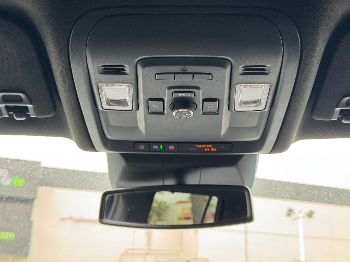 2022 Cadillac Escalade Luxury - Photo 25