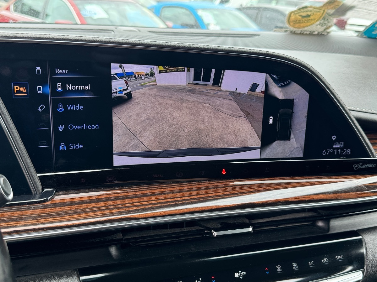 2022 Cadillac Escalade Luxury - Photo 30