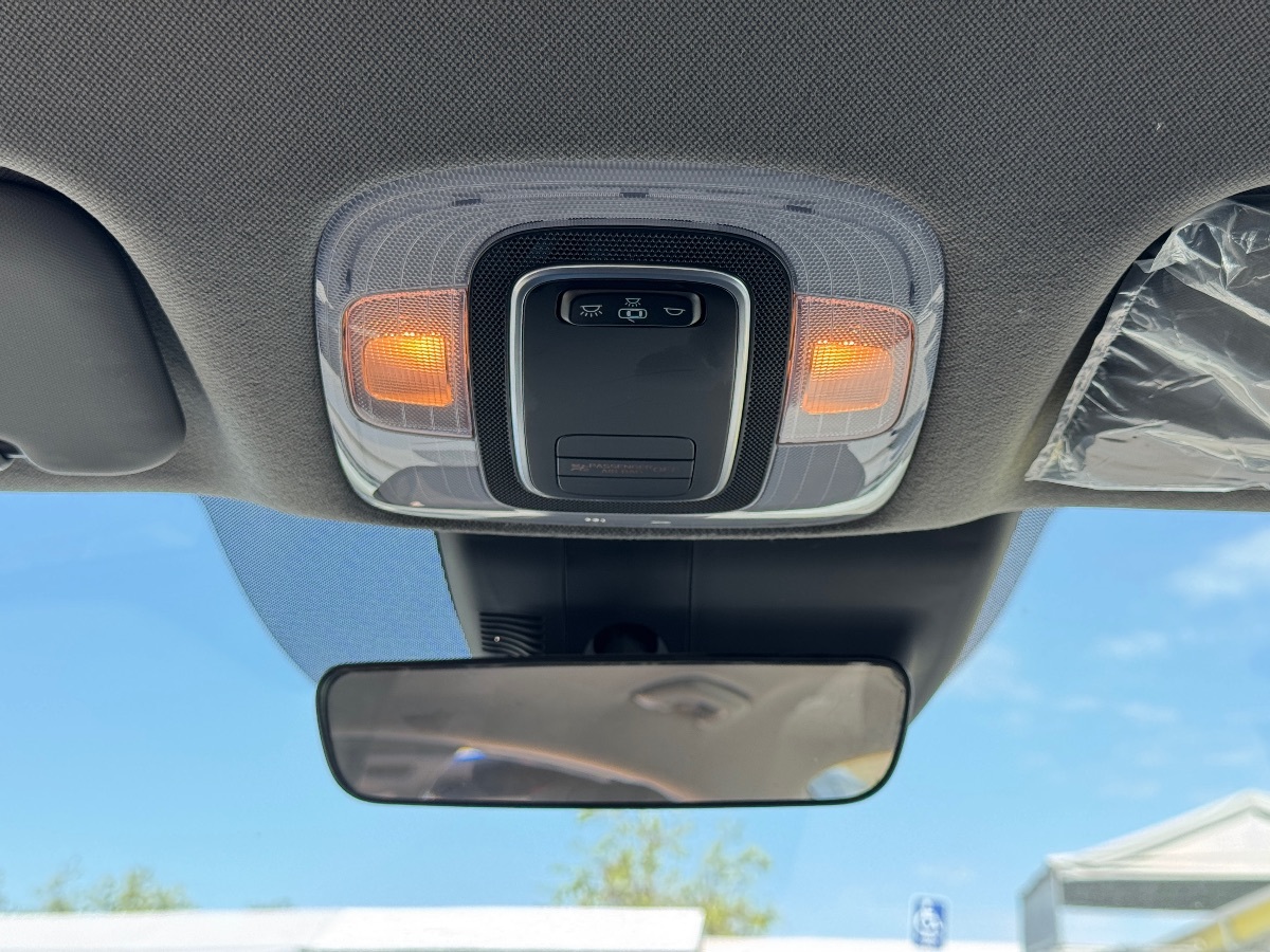2021 Hyundai Elantra SE - Photo 21