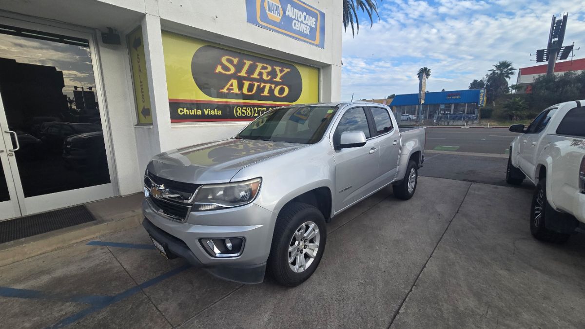 View vehicle photo 2