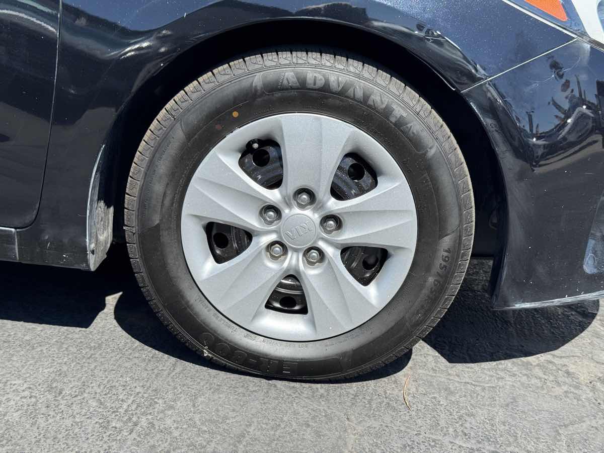 Photo 6 of this Kia Forte